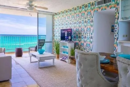 Apartment Luxury Beachfront Condo With Pool And Beachview Balcony San Juan